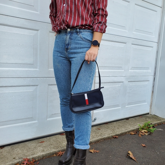 Tommy Hilfiger Handbags - Vintage Tommy Hilfiger Mini Purse Handbang